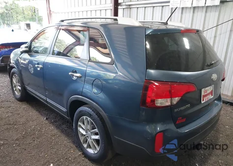 2015 Kia Sorento Lx z USA, uszkodzony, nr VIN 5XYKT3A66FG595363